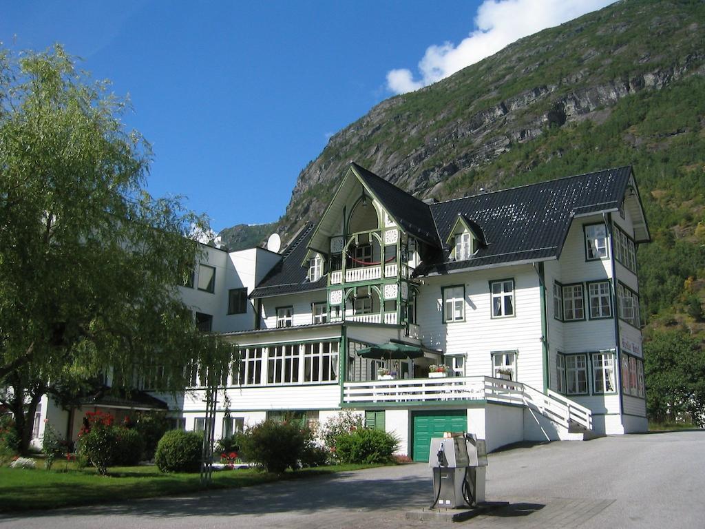 Hjelle Hotel Екстер'єр фото